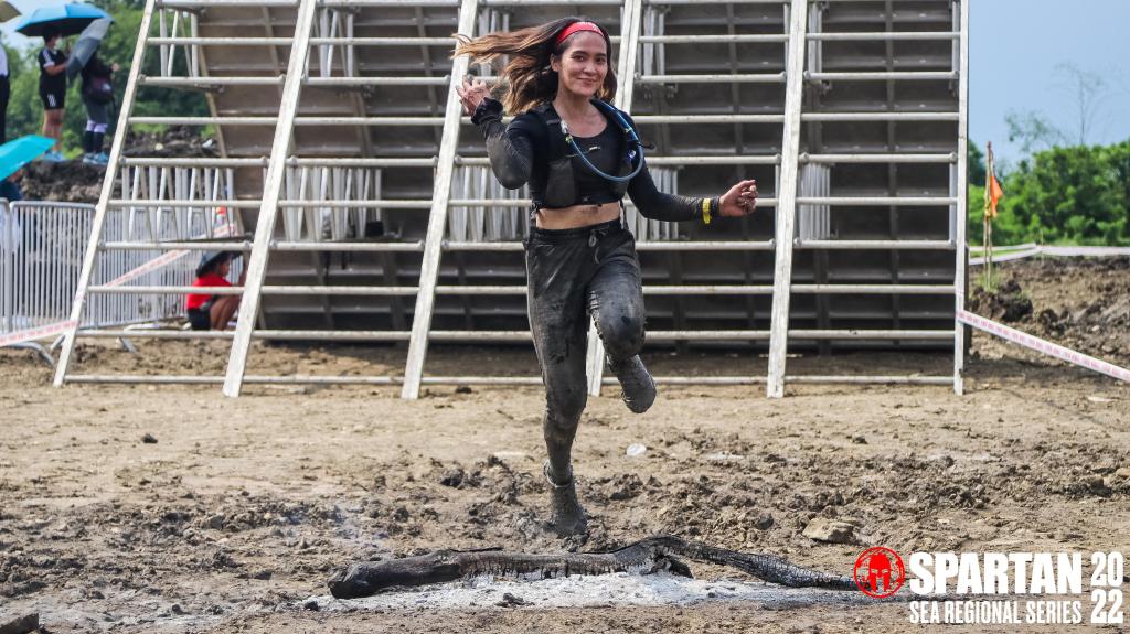 Spartan Race Philippines Vermosa Cavite Fire Jump